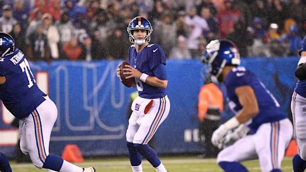 Daniel Jones 3